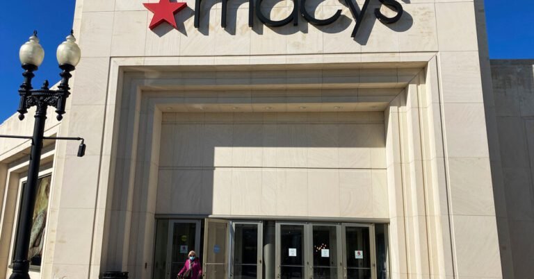 Activist Investor's Group Raises Bid For Macy's