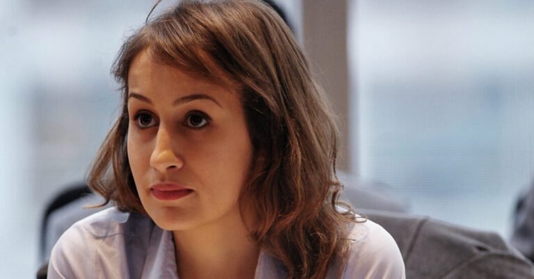 Inside Amira Yahyaoui's Claims About Mos, A Student Aid Start Up